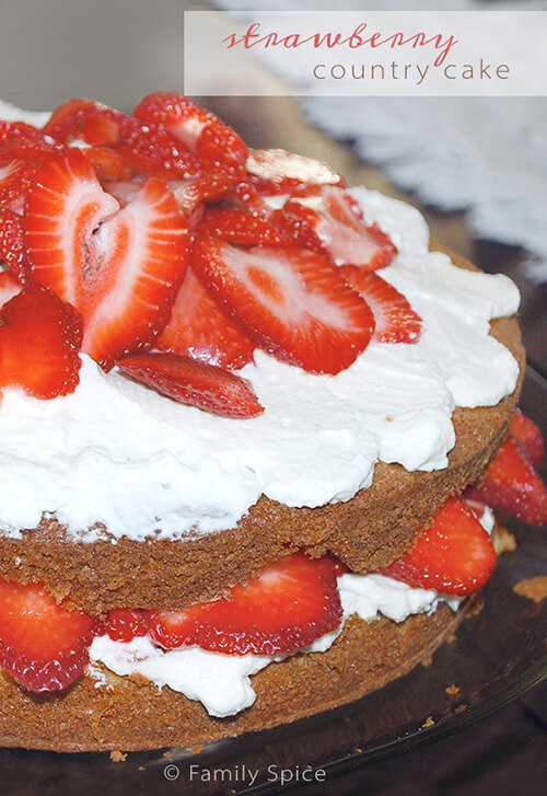Strawberry Country Cake - Family Spice