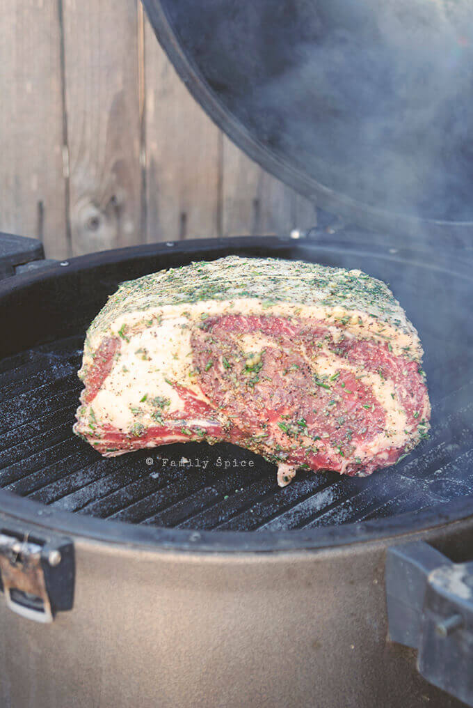 Prime rib roast on the grill by FamilySpice.com