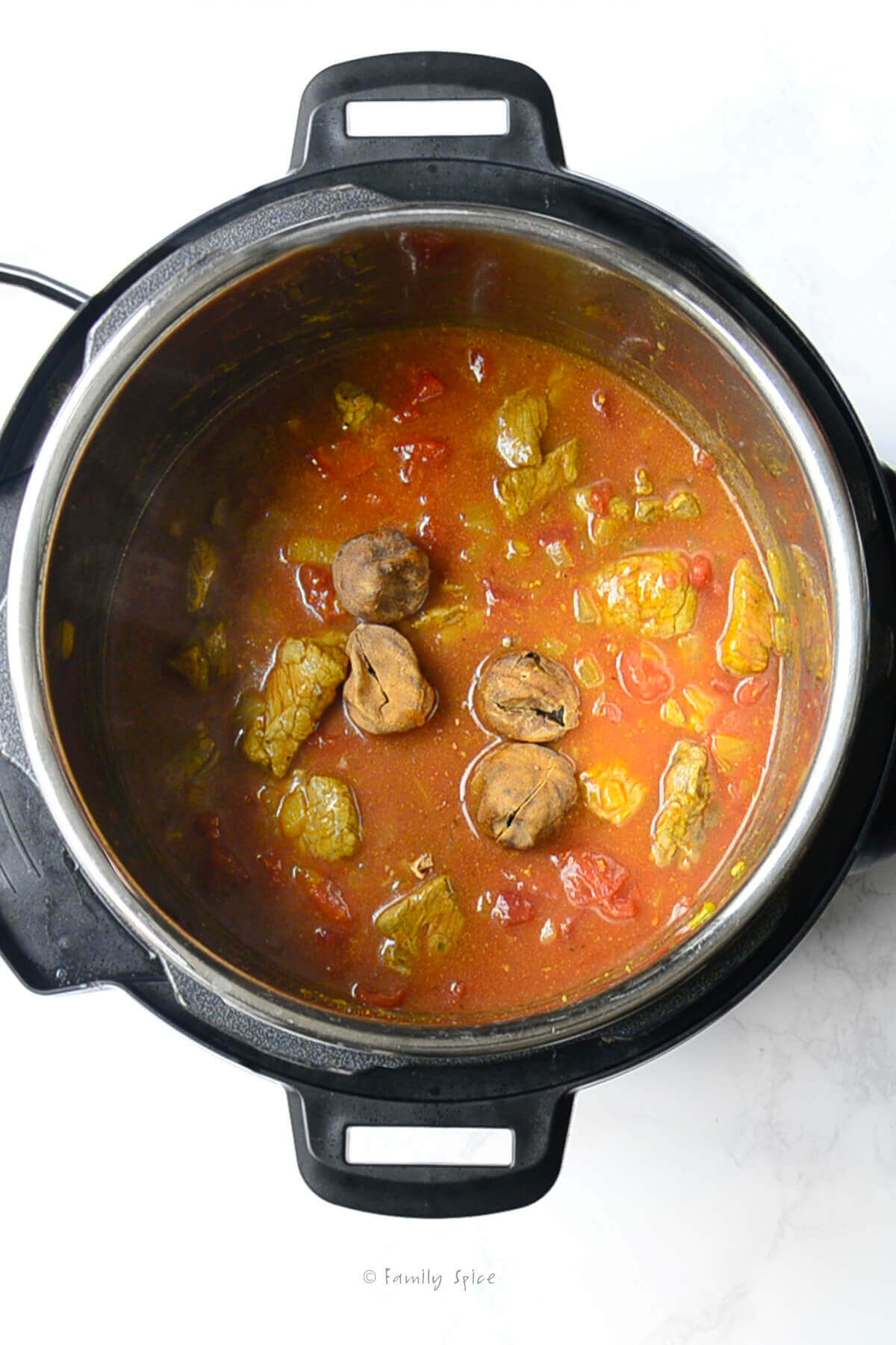 Adding Persian dried limes to tomato base of khoresh gheymeh in instant pot