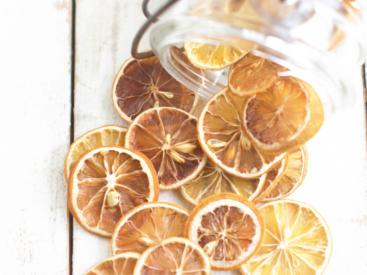5 reasons why you need to dehydrate citrus (dried limes, lemons, orange  slices) and how to do it! - The Irishman's Wife
