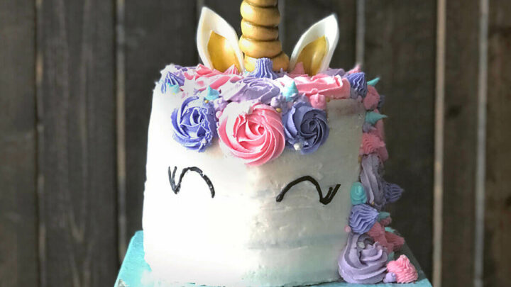 The Best Way to Color Fondant + Tips - Wow! Is that really edible? Custom  Cakes+ Cake Decorating Tutorials