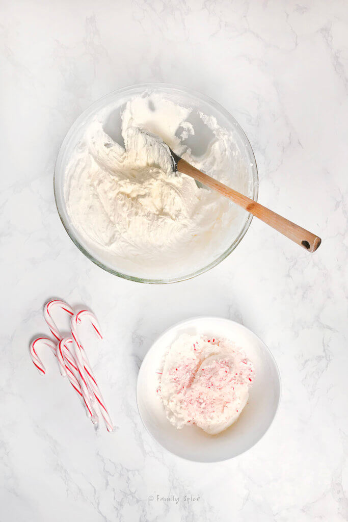 Making homemade peppermint frosting