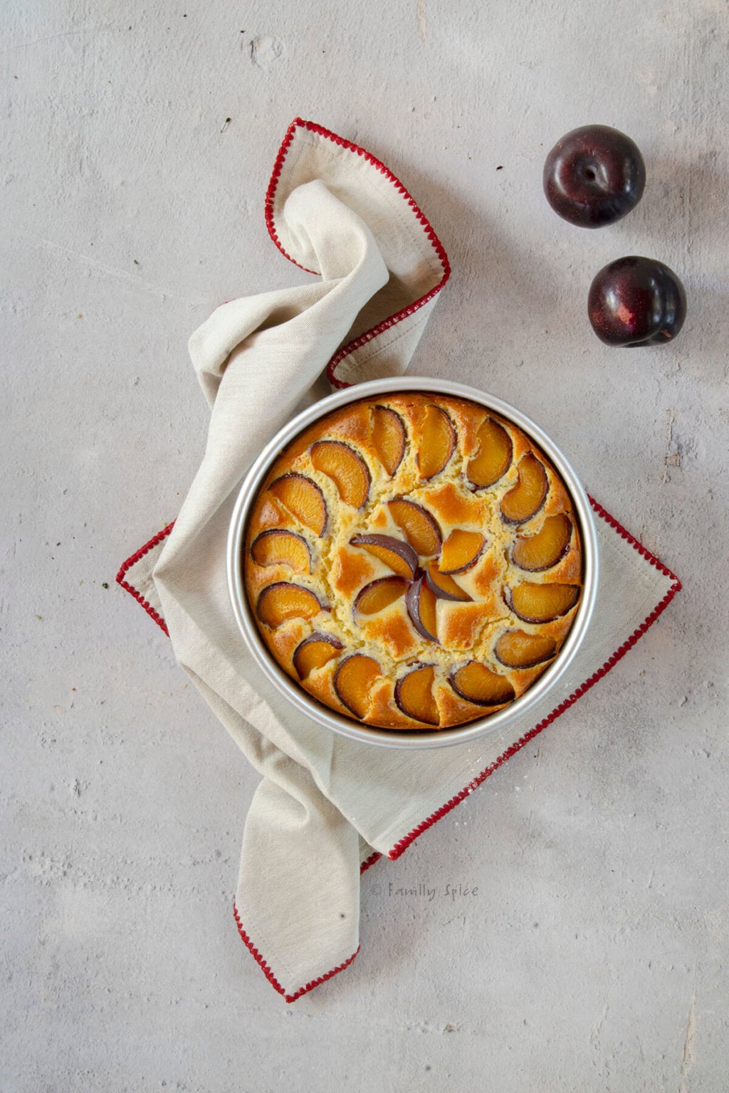 Plum Cake with Yogurt and Olive Oil Family Spice