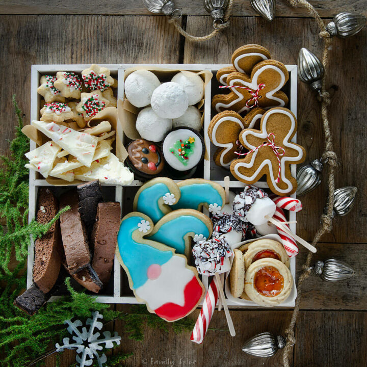https://familyspice.com/wp-content/uploads/2023/11/christmas-cookie-box1-1200-720x720.jpg